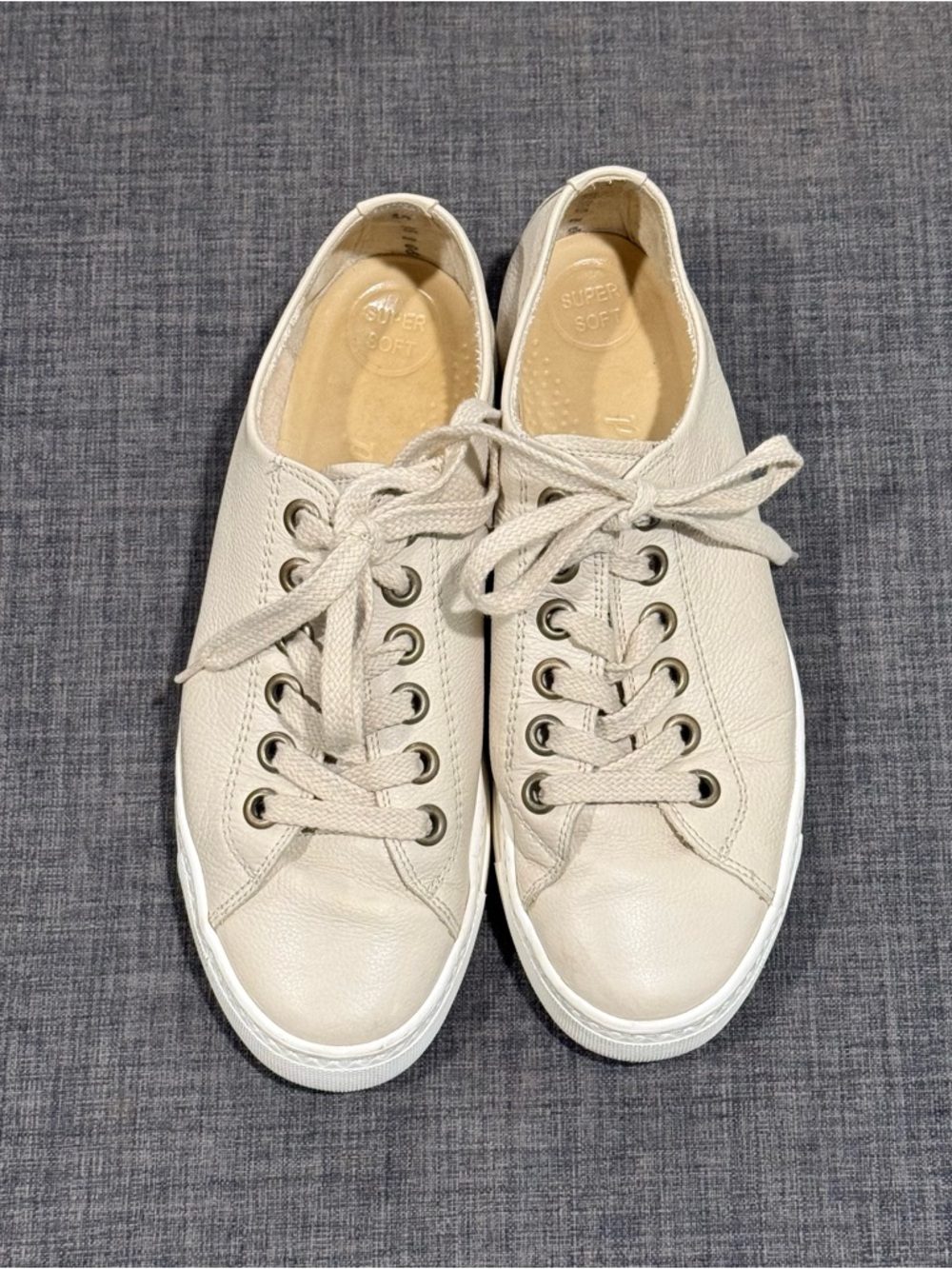 Paul Green Women's Super Soft Extralight Low Top Sneakers in Light Beige